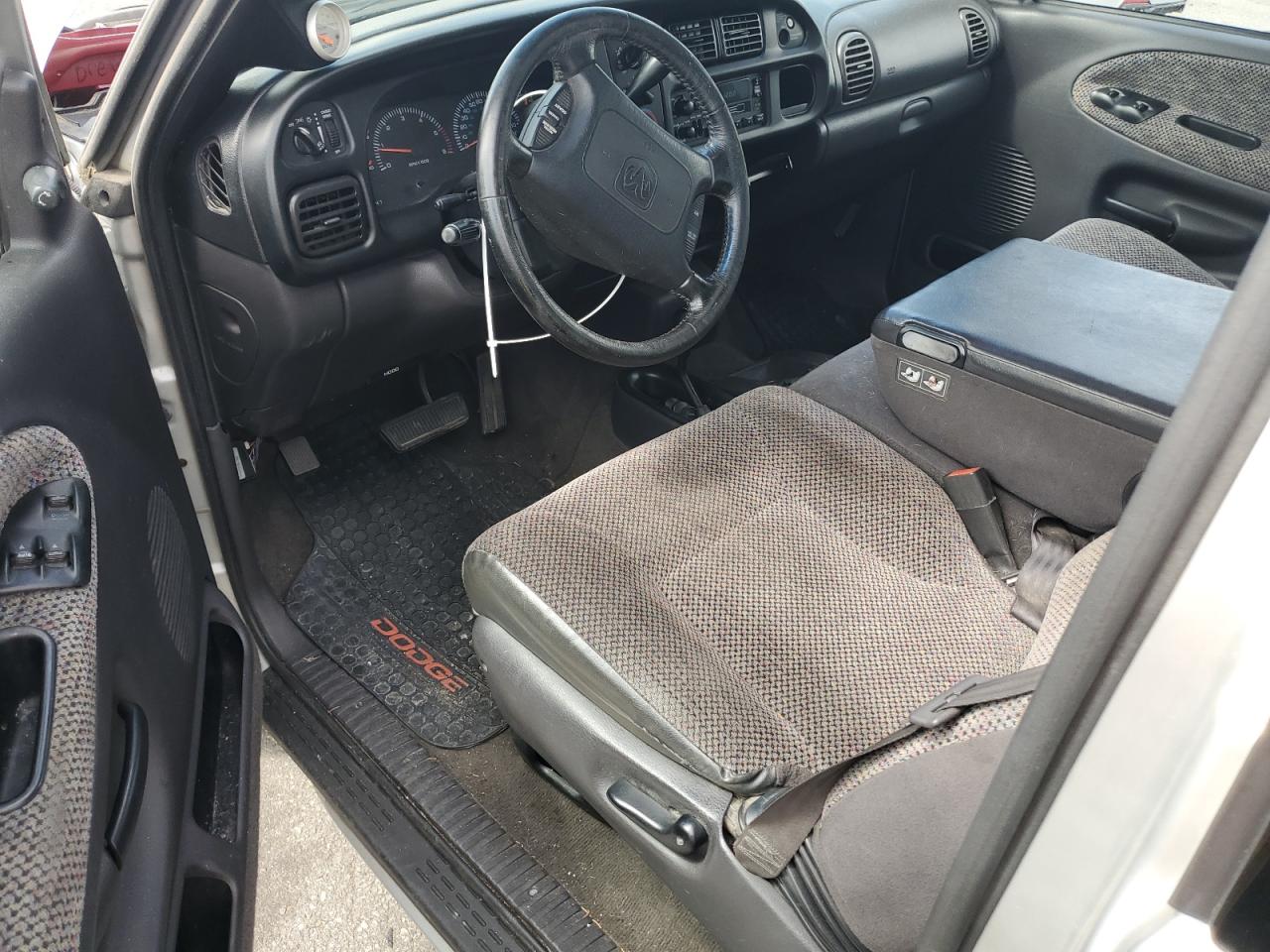 2001 Dodge Ram 1500 VIN: 3B7HF13Z61M512460 Lot: 64565785