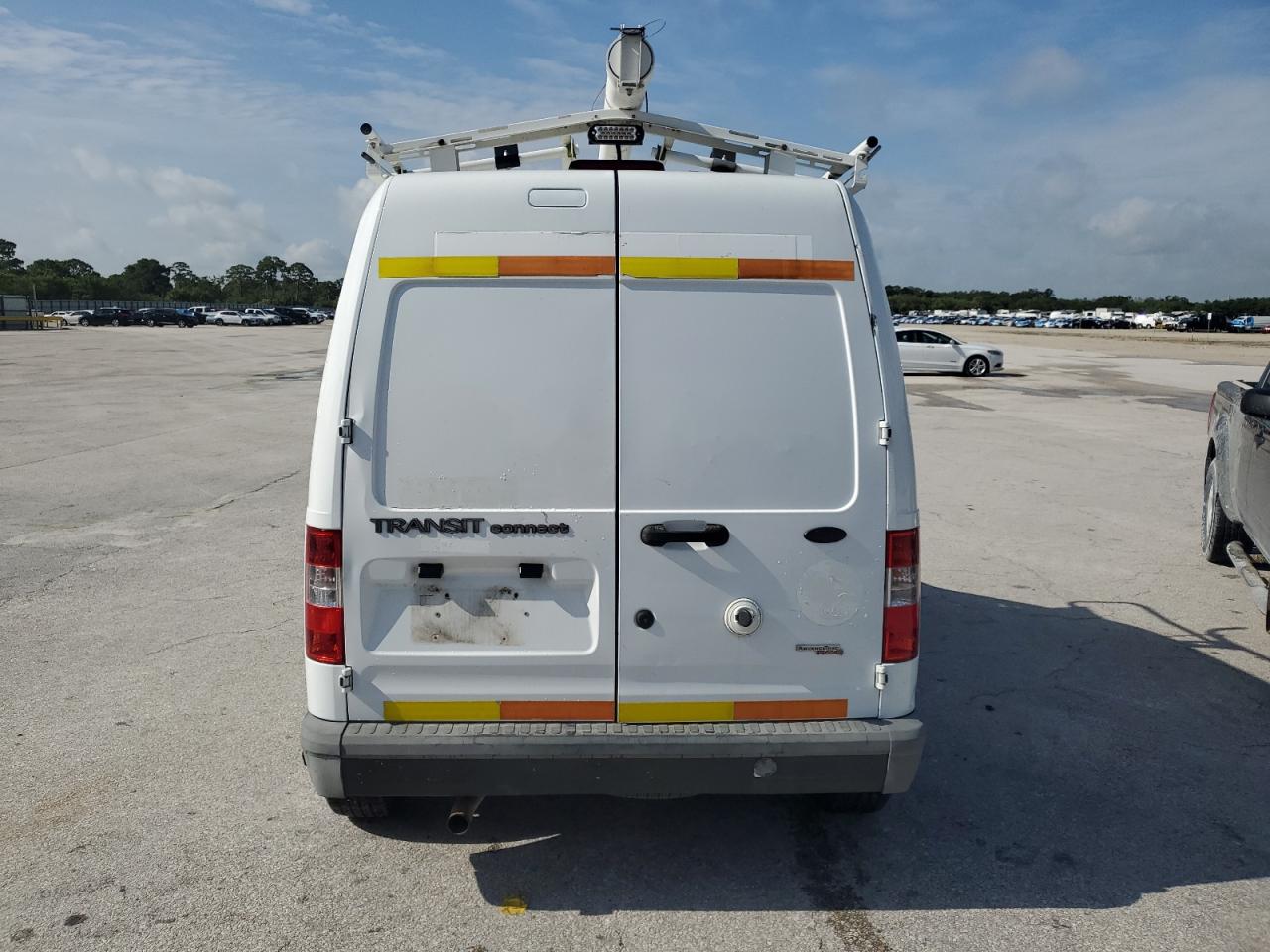 2013 Ford Transit Connect Xl VIN: NM0LS7AN1DT140148 Lot: 62321455