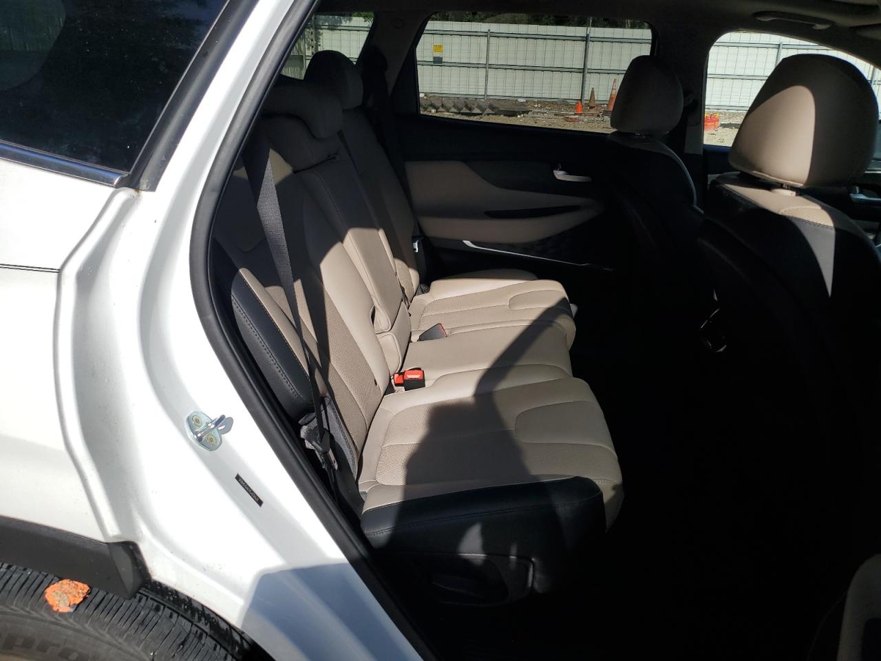 2020 Hyundai Santa Fe Sel VIN: 5NMS33AD7LH216578 Lot: 64802685
