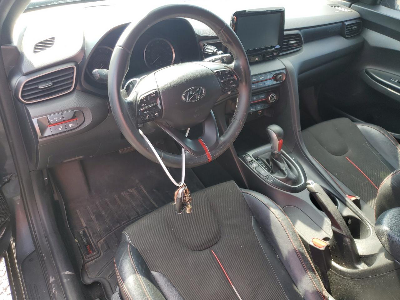 2019 Hyundai Veloster Base VIN: KMHTG6AF3KU010804 Lot: 64552135