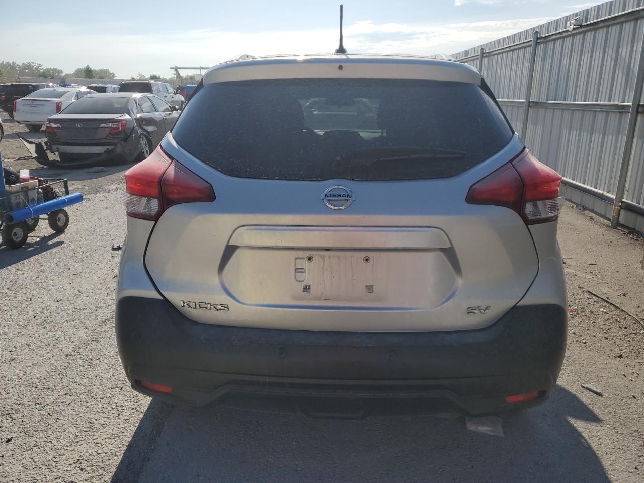2020 Nissan Kicks Sv VIN: 3N1CP5CV6LL575808 Lot: 64188795