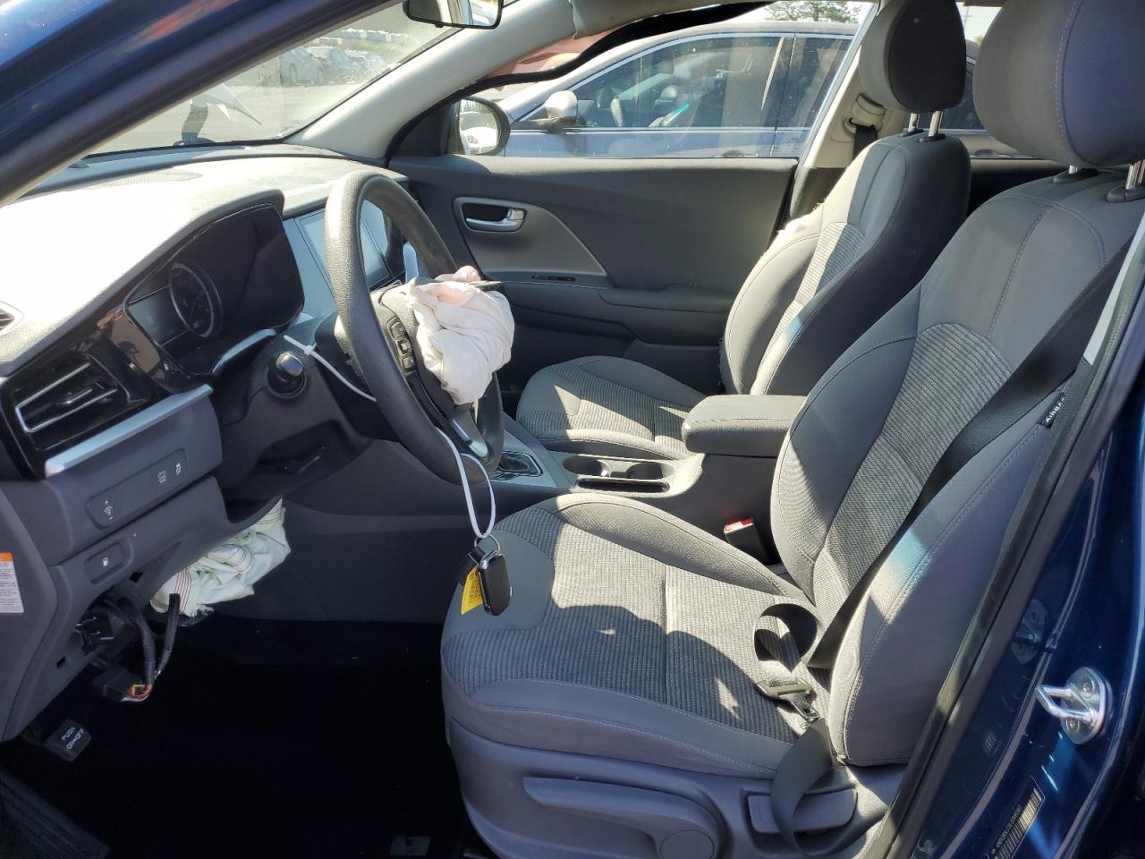 2020 Kia Niro Lx VIN: KNDCB3LC5L5396383 Lot: 63842865