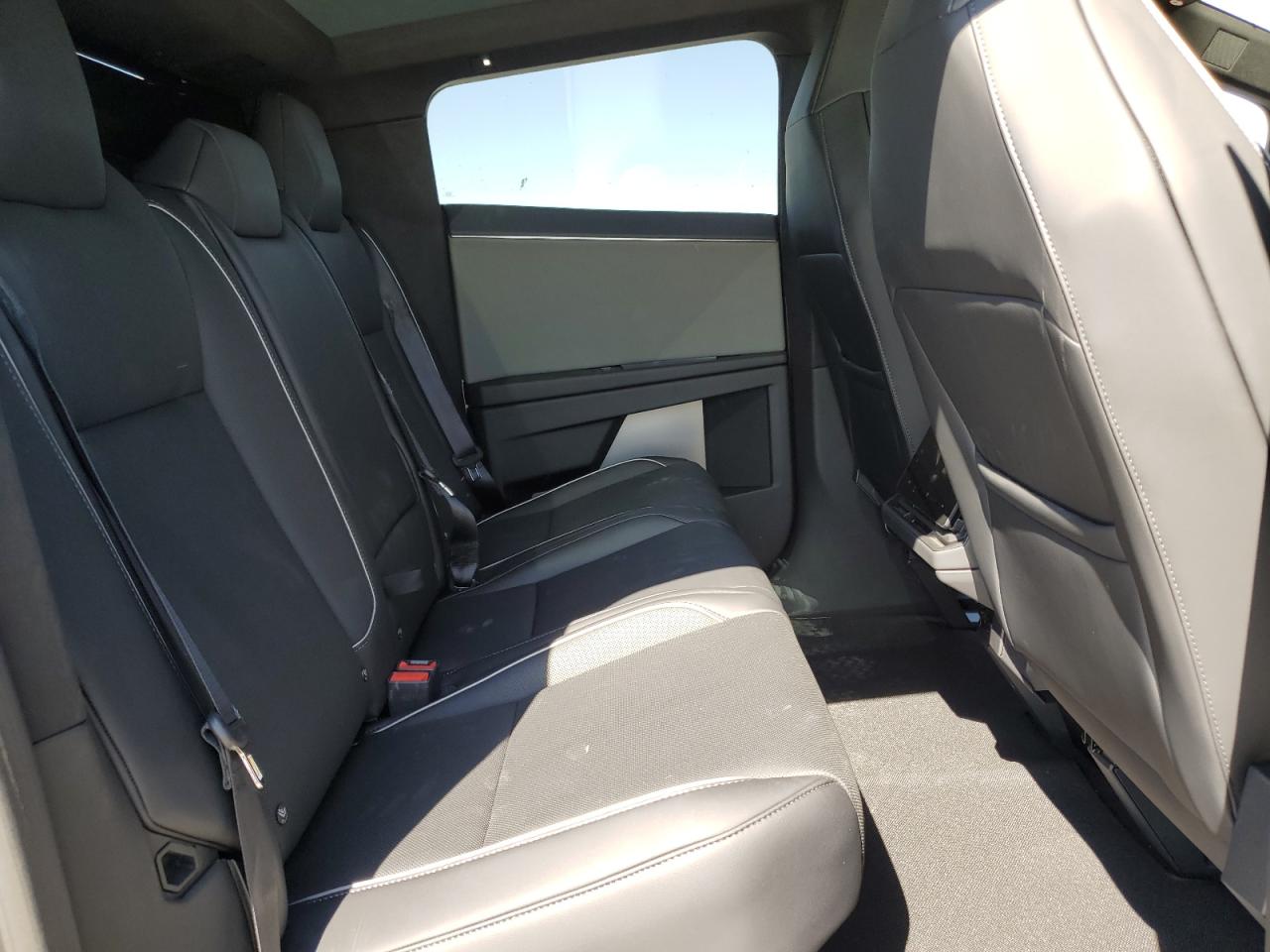2025 Tesla Cybertruck VIN: 7G2CEHED7SA068125 Lot: 65482925
