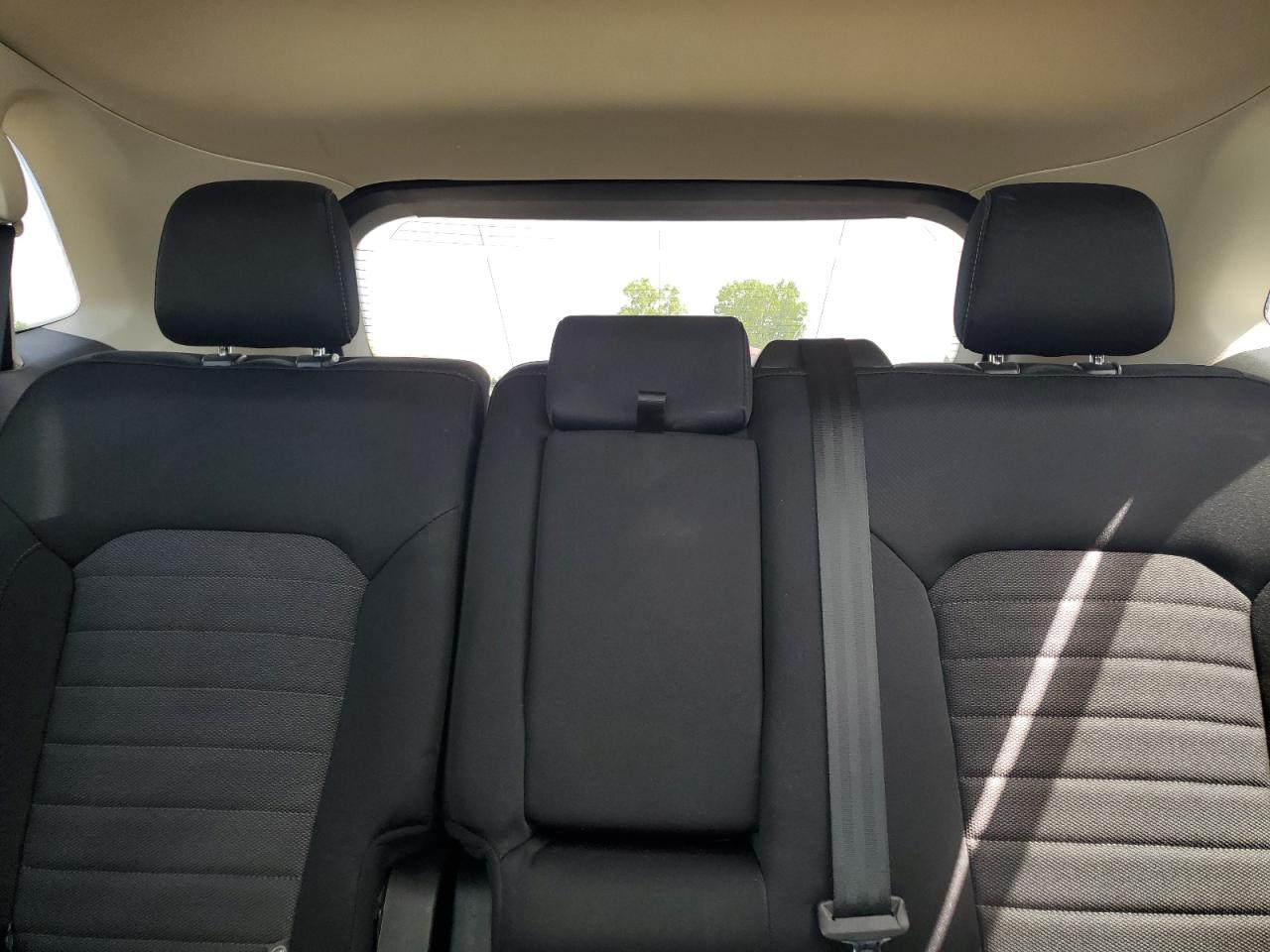 2020 Ford Edge Se VIN: 2FMPK4G91LBB28640 Lot: 64251845