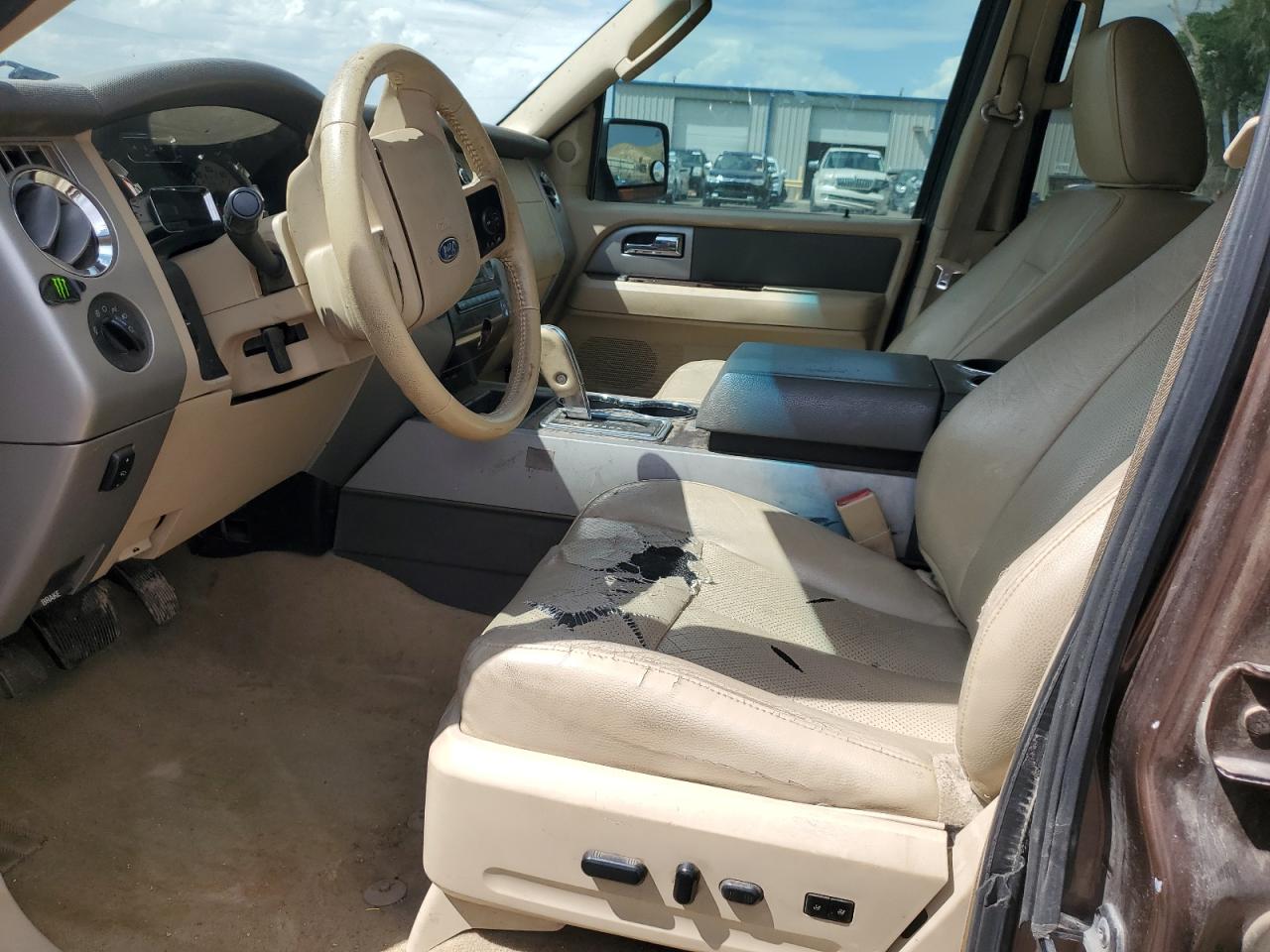 2011 Ford Expedition Xlt VIN: 1FMJU1J57BEF41332 Lot: 64732075