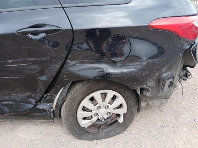 2017 HYUNDAI I30 S BLUE