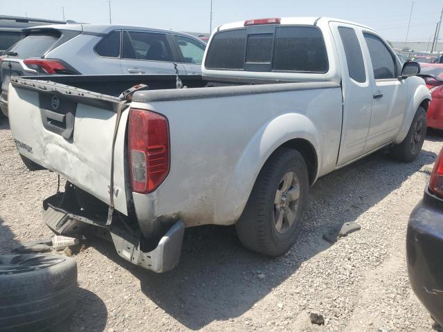 Пікапи NISSAN FRONTIER 2013 Білий