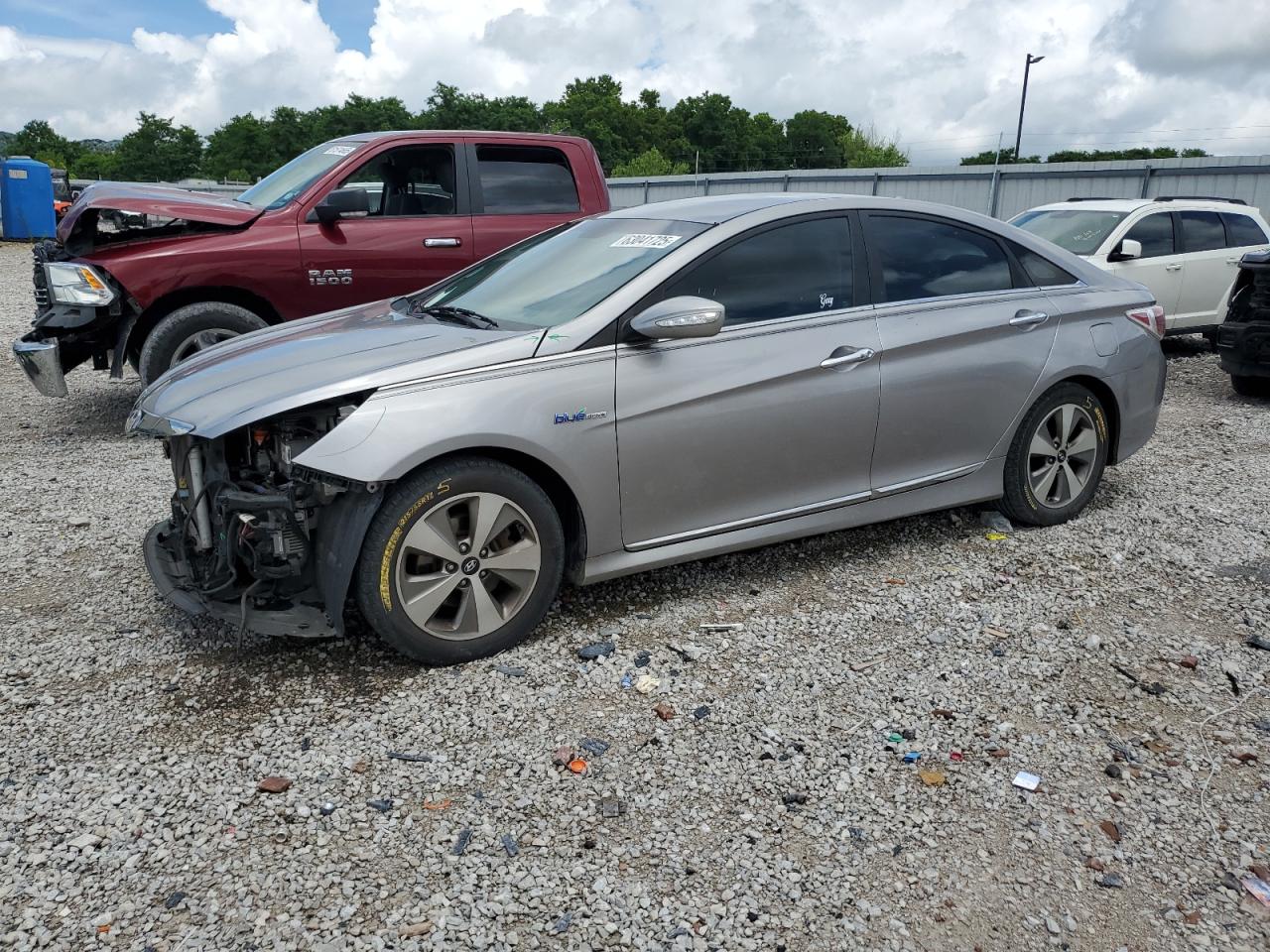 2011 Hyundai Sonata Hybrid VIN: KMHEC4A42BA000824 Lot: 63041725
