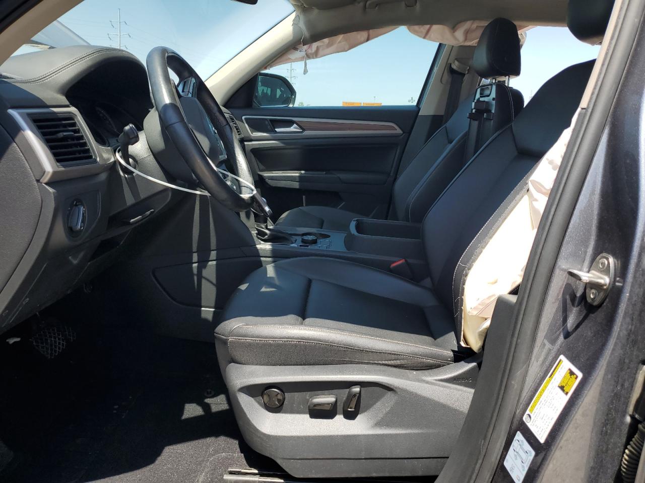 1v2lp2ca2mc522477 1V2LP2CA2MC522477 2021 Volkswagen Atlas Se