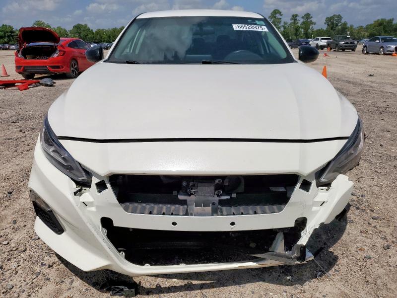  NISSAN ALTIMA 2019 Белы
