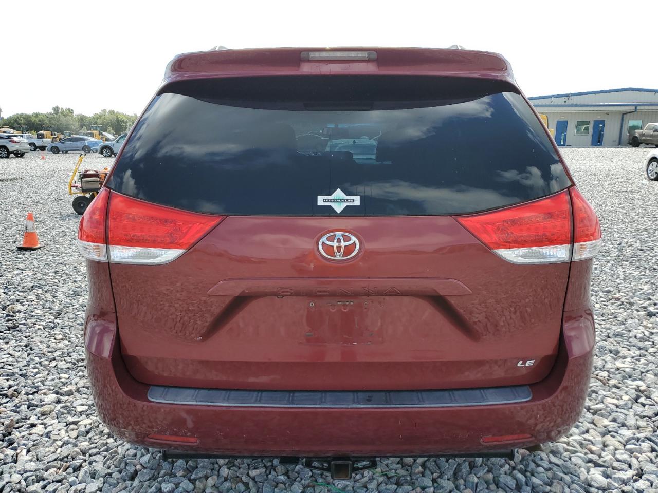 2011 Toyota Sienna Le VIN: 5TDKK3DC1BS004311 Lot: 65354155