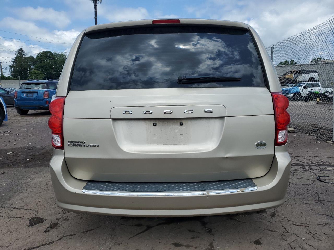 2014 Dodge Grand Caravan Se VIN: 2C4RDGBG8ER278785 Lot: 64100595