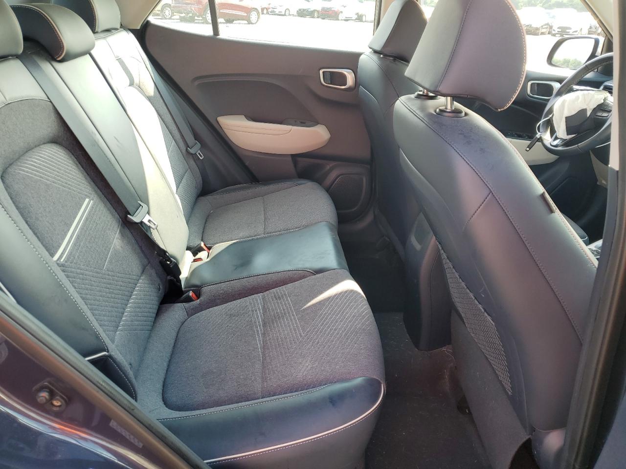 2021 Hyundai Venue Sel VIN: KMHRC8A34MU125549 Lot: 63621825