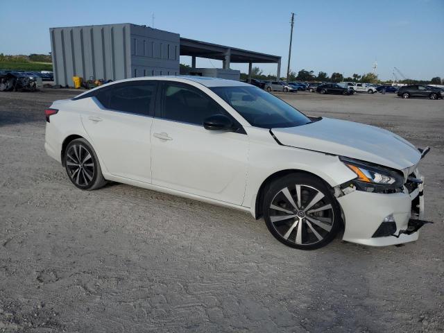  NISSAN ALTIMA 2020 White