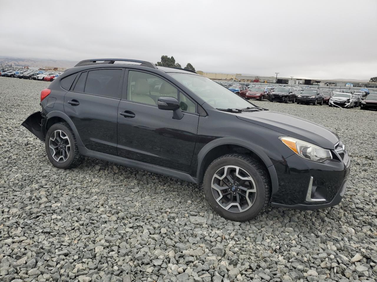 2017 Subaru Crosstrek Limited VIN: JF2GPANC1H8260778 Lot: 66389365