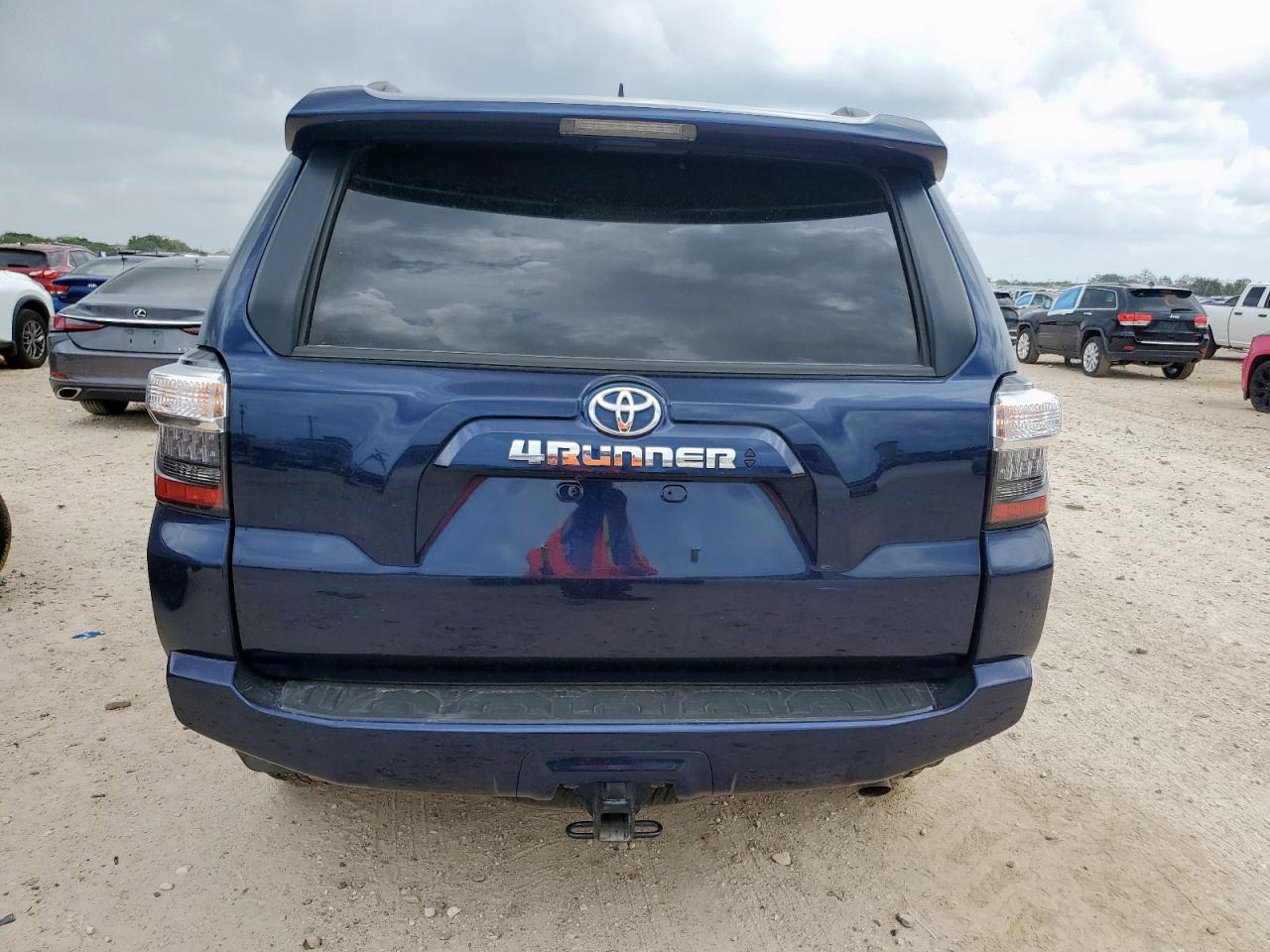 2024 Toyota 4Runner Sr5 VIN: JTEFU5JR3R5315699 Lot: 64763115