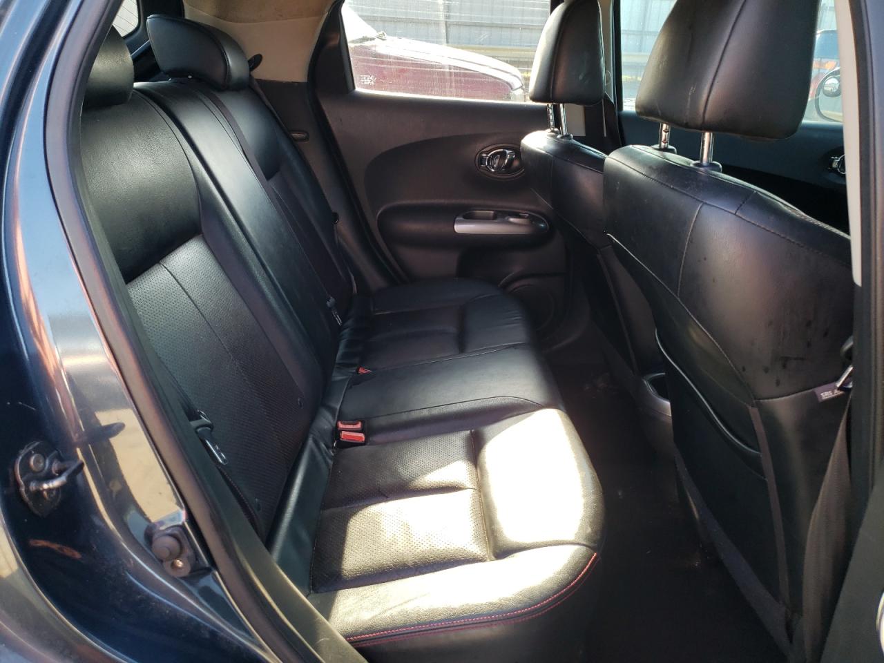 2014 Nissan Juke S VIN: JN8AF5MR0ET354331 Lot: 64630655