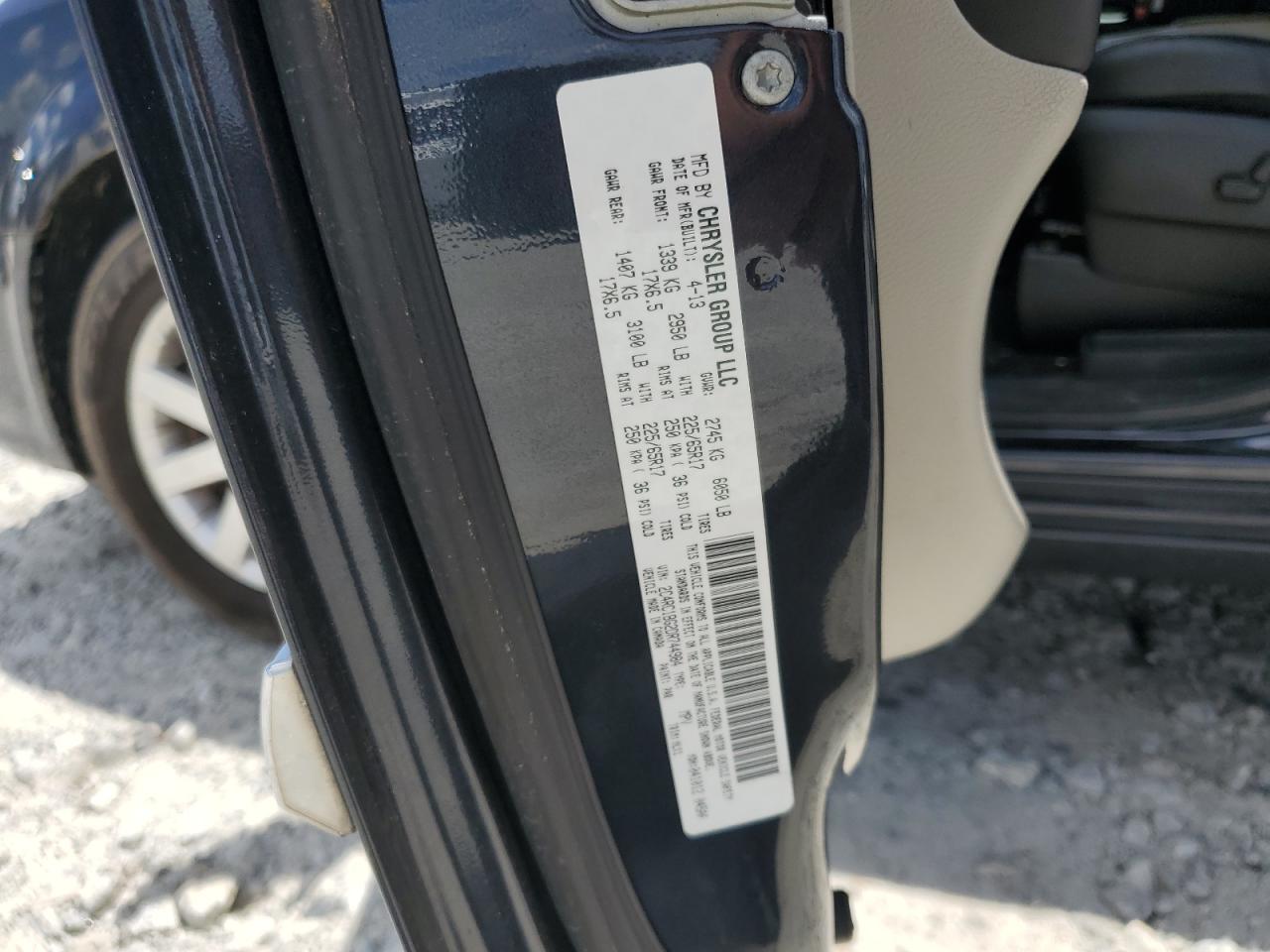 2013 Chrysler Town & Country Touring VIN: 2C4RC1BG2DR744984 Lot: 65372175