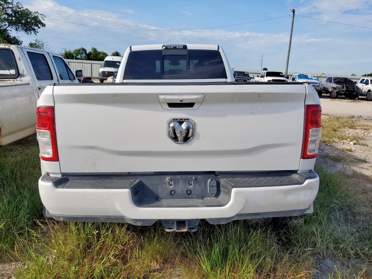 3c63rrhl8kg516067 3C63RRHL8KG516067 2019 Ram 3500 Big Horn