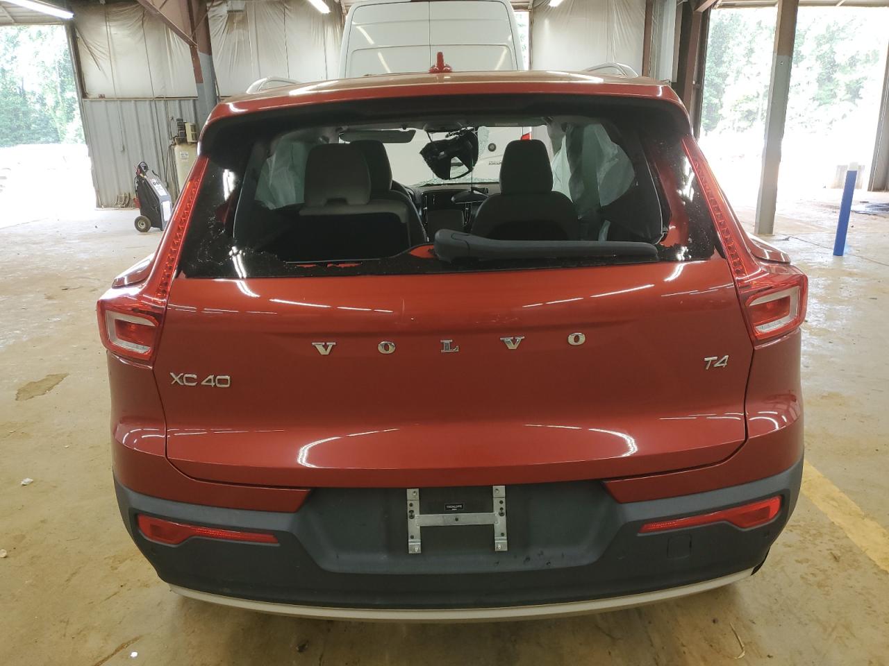 2020 Volvo Xc40 T4 Momentum VIN: YV4AC2HK2L2317426 Lot: 64266145