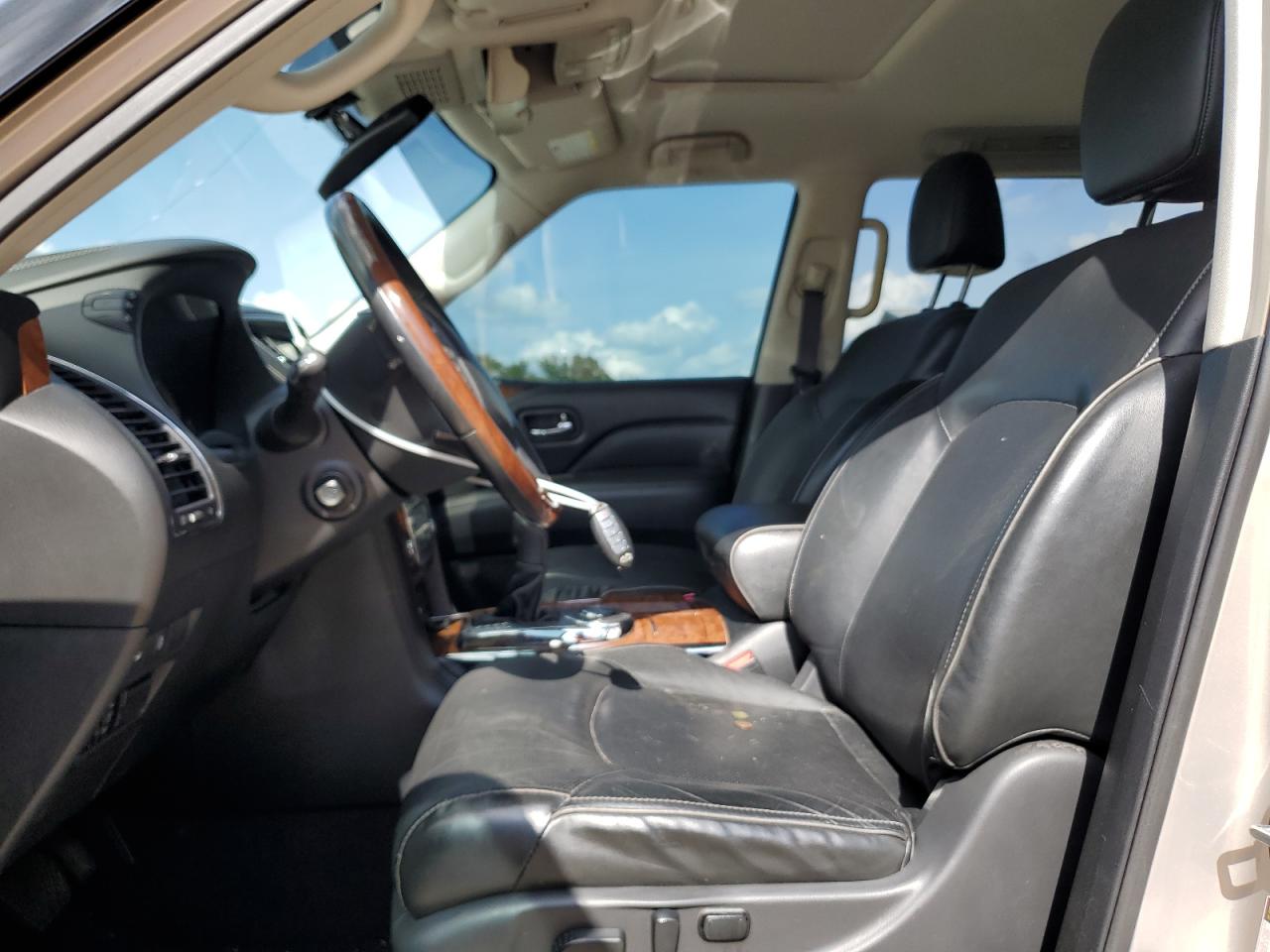 jn8az2nf2k9684605 JN8AZ2NF2K9684605 2019 Infiniti Qx80 Luxe