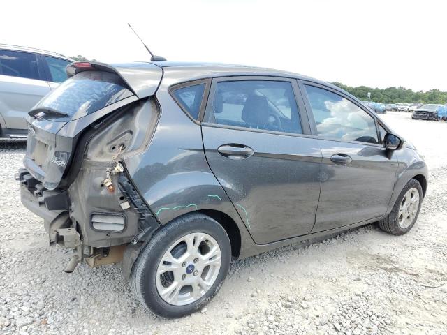  FORD FIESTA 2016 Серый