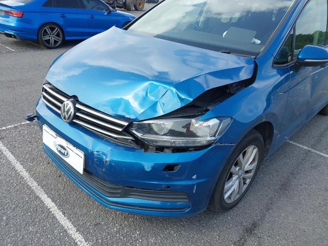 2017 VOLKSWAGEN TOURAN SE FAMILY TDI BMT 