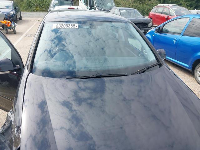 2006 VOLKSWAGEN GOLF R32