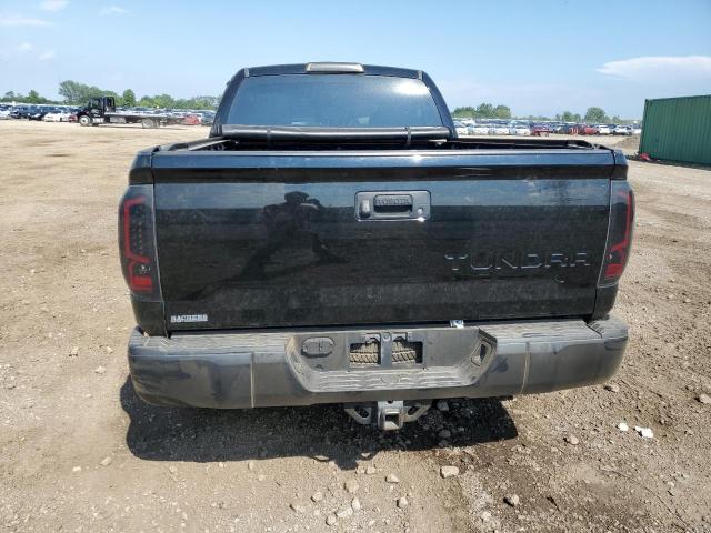  TOYOTA TUNDRA 2018 Czarny