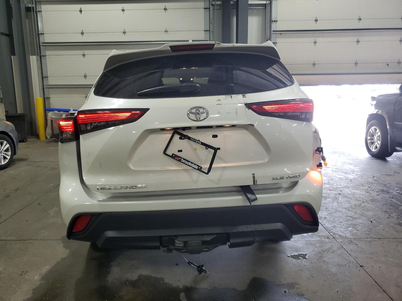 2021 Toyota Highlander Xle VIN: 5TDHZRBH0MS083285 Lot: 64098135