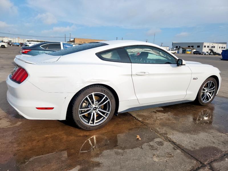  FORD MUSTANG 2016 Белы