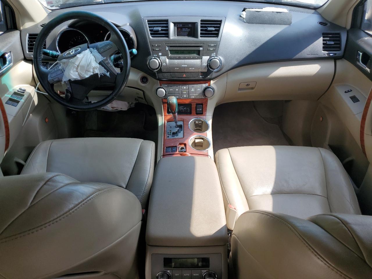 2010 Toyota Highlander Limited VIN: 5TDYK3EH3AS012736 Lot: 65082495
