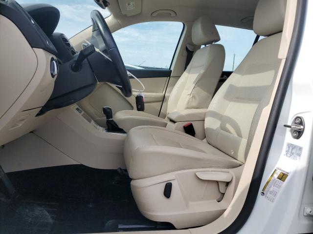  VOLKSWAGEN TIGUAN 2016 Biały