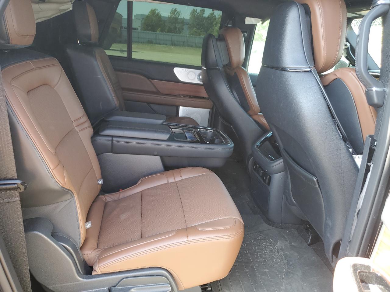 2024 Lincoln Navigator L Reserve VIN: 5LMJJ3LG6REL11310 Lot: 63293385