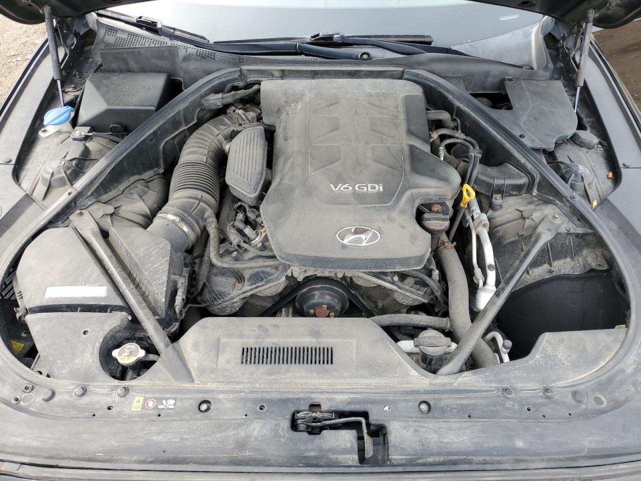 2015 Hyundai Genesis 3.8L VIN: KMHGN4JE9FU034324 Lot: 66764575