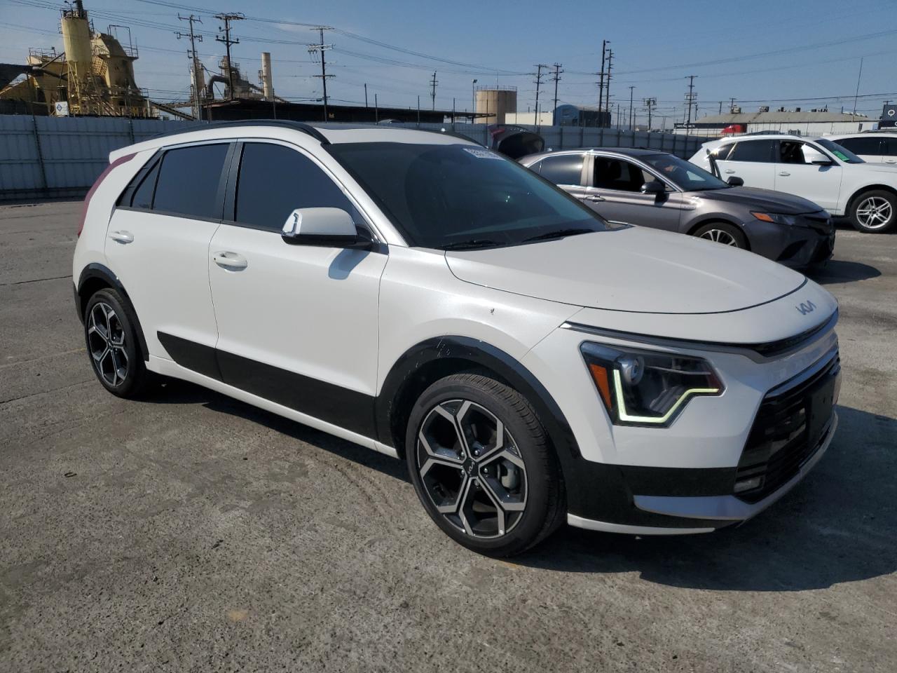 2023 Kia Niro Ex VIN: KNDCR3LE2P5052609 Lot: 65577595