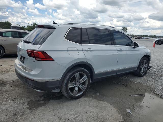  VOLKSWAGEN TIGUAN 2018 Szary
