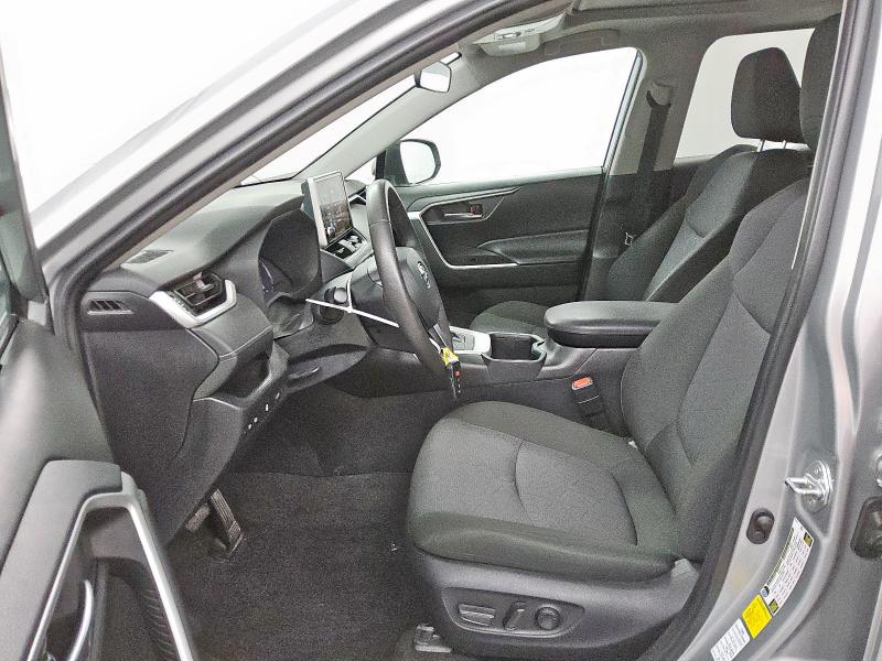  TOYOTA RAV4 2024 Srebrny