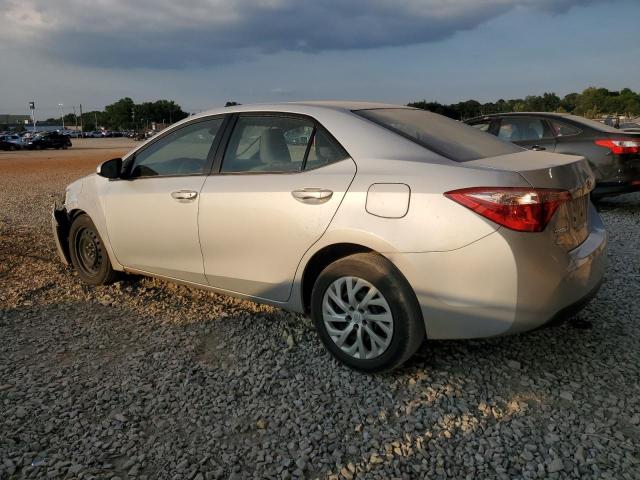 Седаны TOYOTA COROLLA 2017 Серебристый