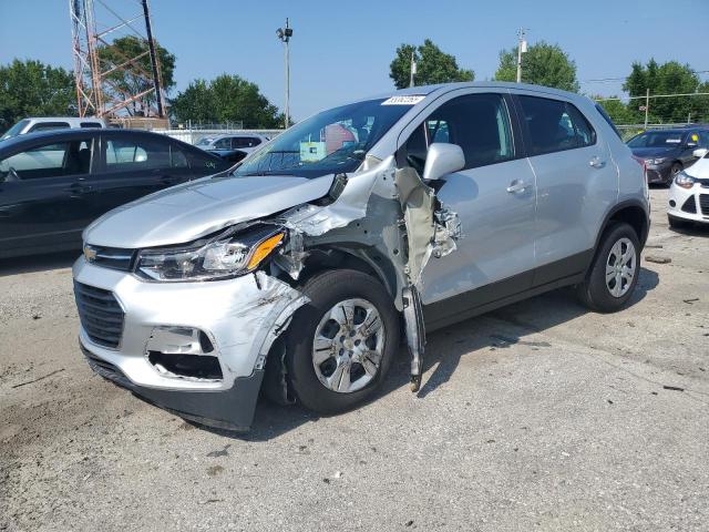  CHEVROLET TRAX 2018 Srebrny