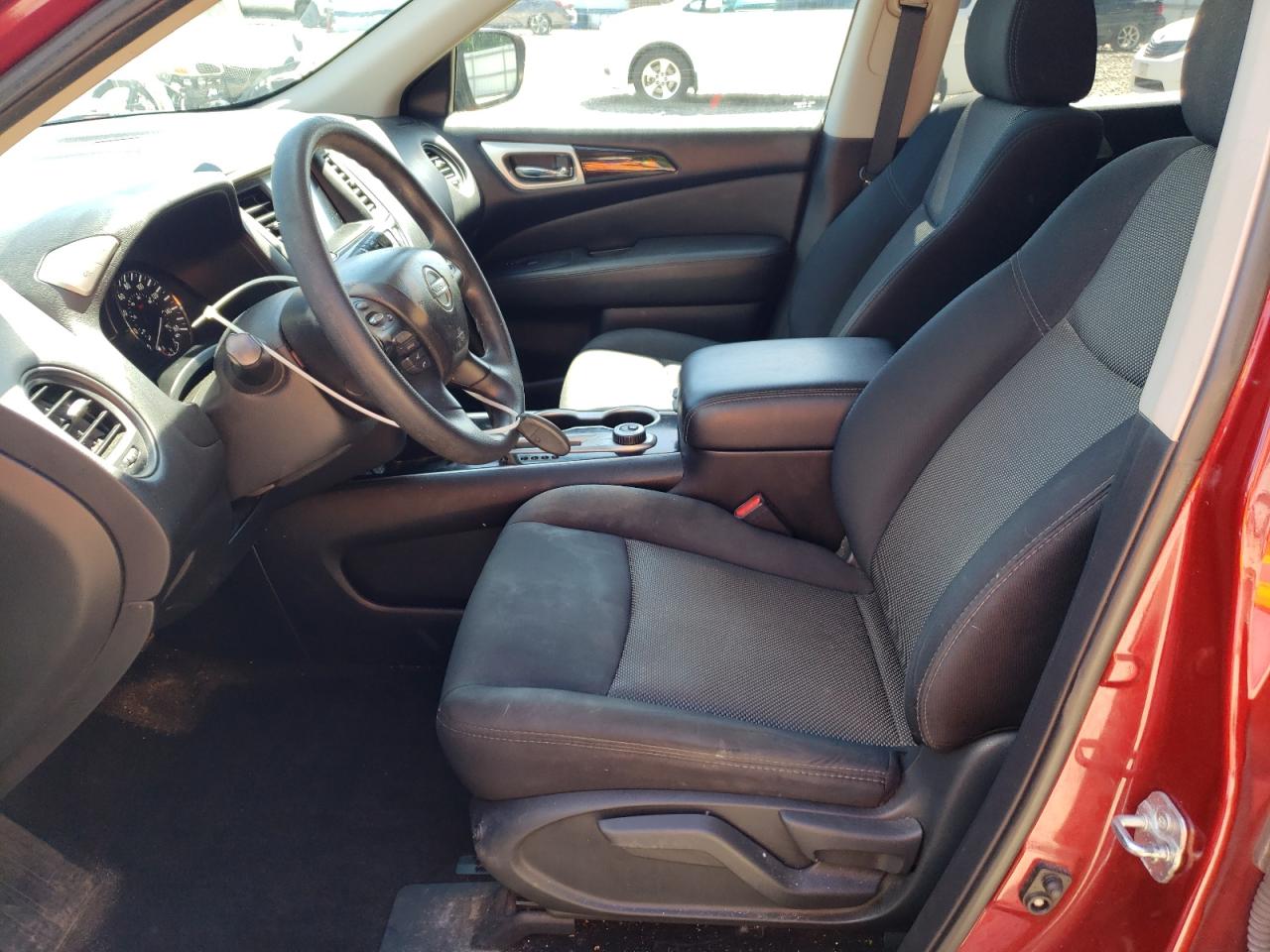 2018 Nissan Pathfinder S VIN: 5N1DR2MM0JC638048 Lot: 65116685