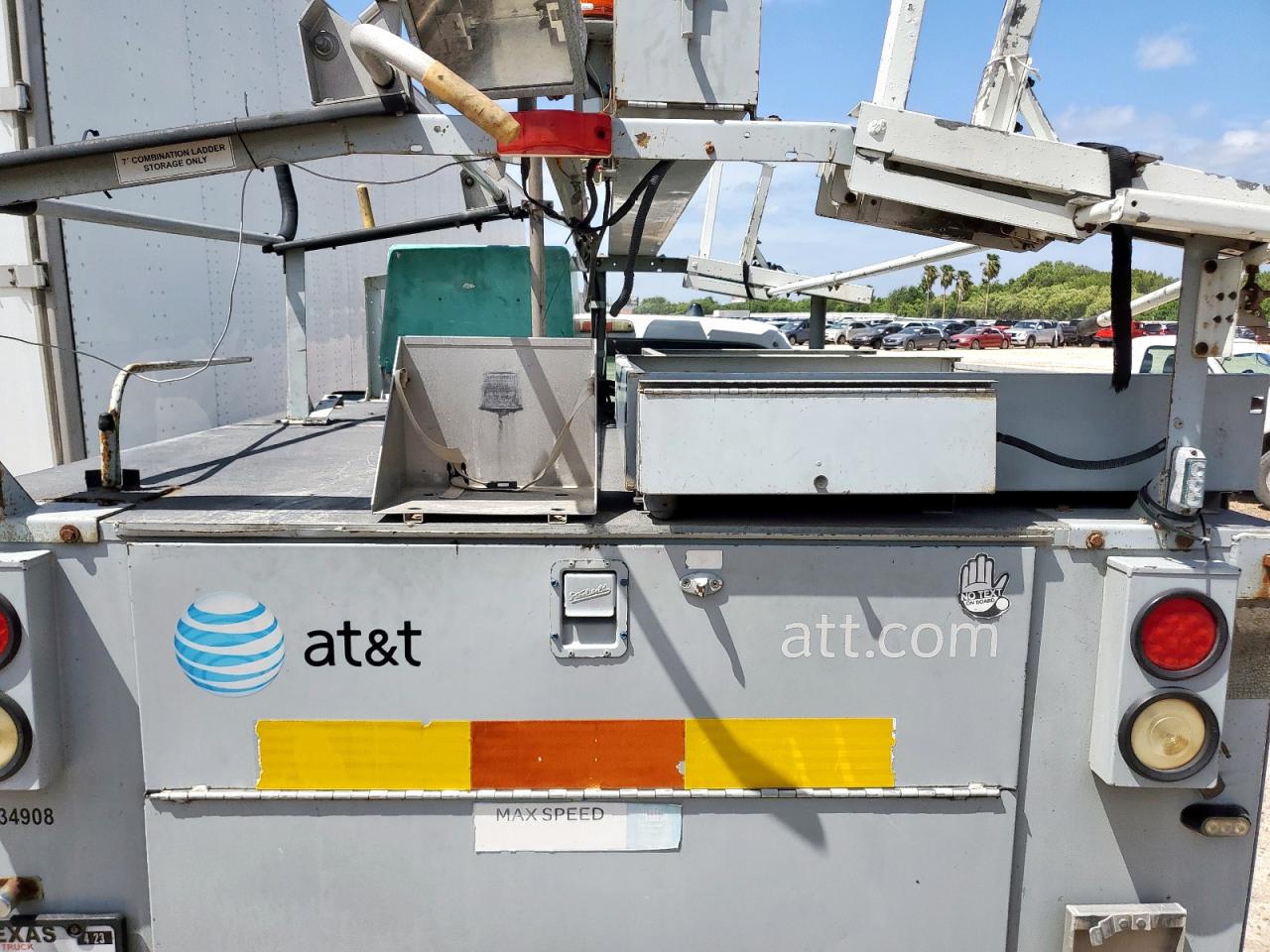 2008 Ford F350 Srw Super Duty VIN: 1FDSF30588EC32635 Lot: 64673385