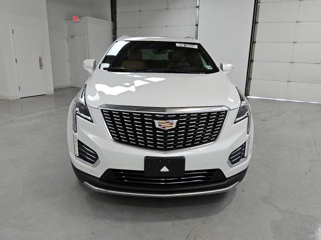  CADILLAC XT5 2023 Белы