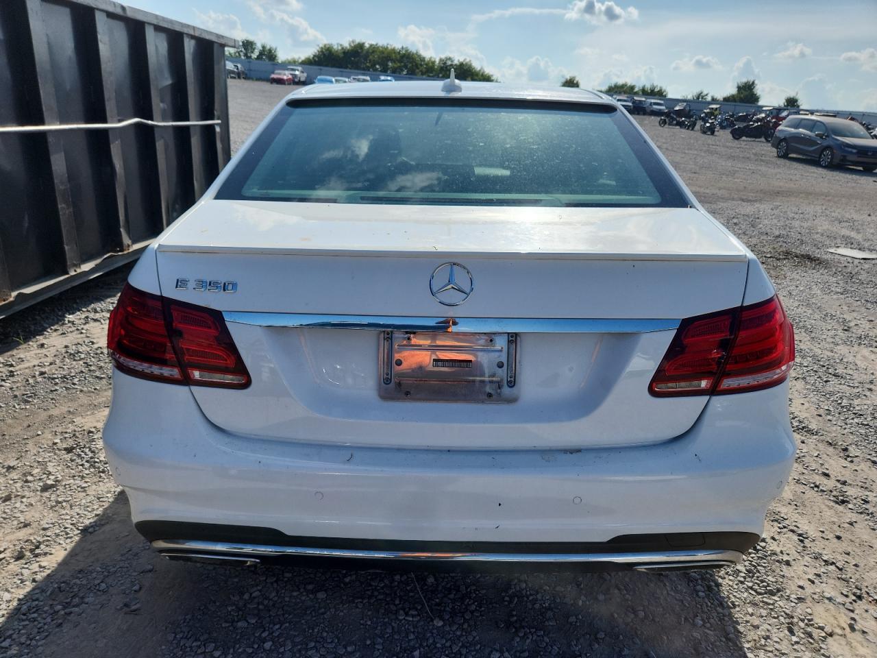 2015 Mercedes-Benz E 350 VIN: WDDHF5KB3FB098585 Lot: 65998495