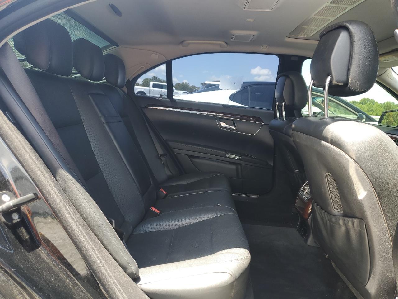 2013 Mercedes-Benz S 550 VIN: WDDNG7DBXDA498977 Lot: 64997745