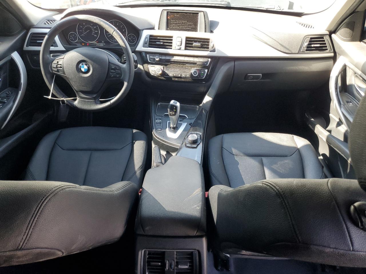 2017 BMW 320 I VIN: WBA8A9C38HK864589 Lot: 65400065