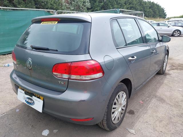 2009 VOLKSWAGEN GOLF S TSI