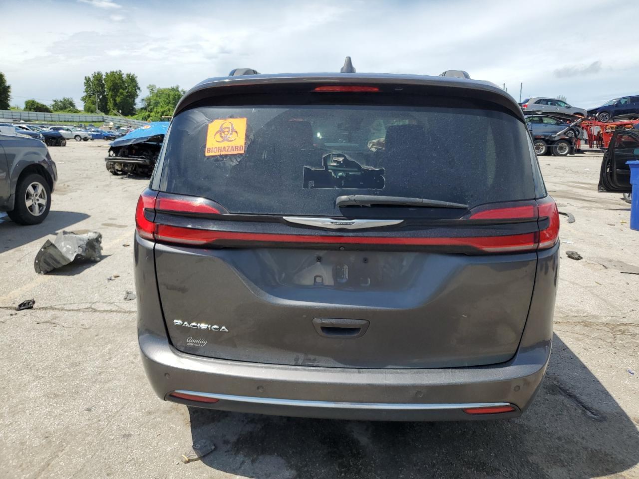 2022 Chrysler Pacifica Touring L VIN: 2C4RC1BG8NR136453 Lot: 65762755