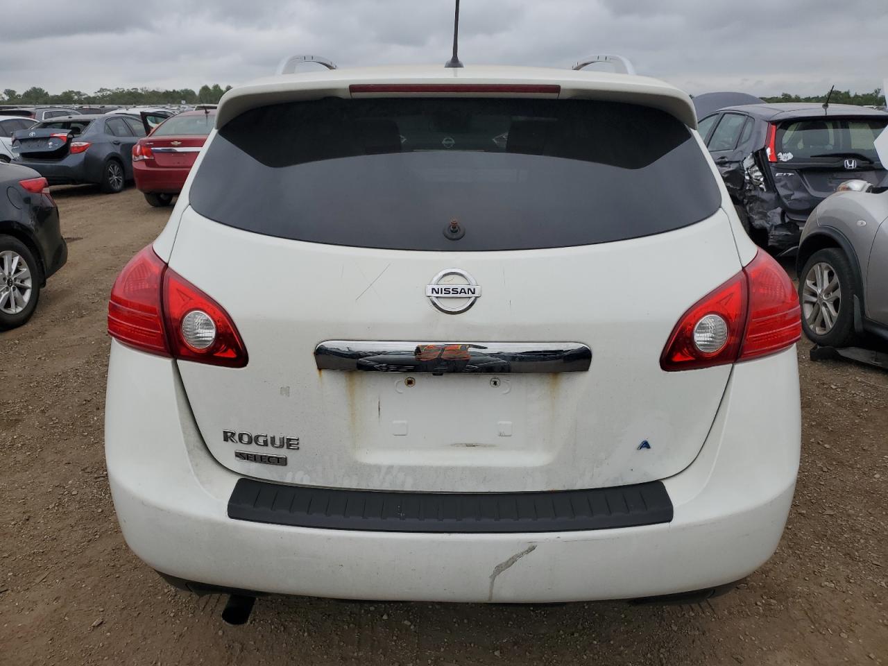 2015 Nissan Rogue Select S VIN: JN8AS5MV2FW255549 Lot: 65022585
