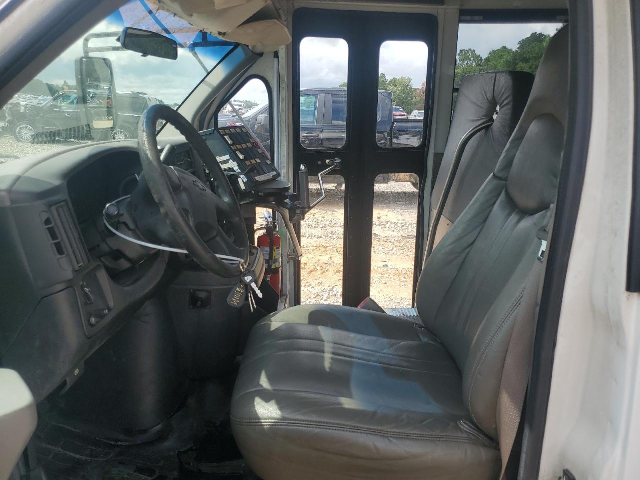 2003 Chevrolet Express G3500 VIN: 1GBJG31U931200249 Lot: 65116585